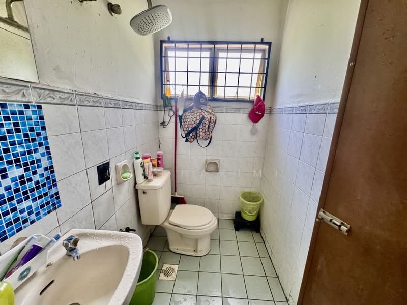 Semi-Detached House for Sale in Kota Warisan (Sepang) - NUZULHAKIMI . - PropertyGuru.com.my