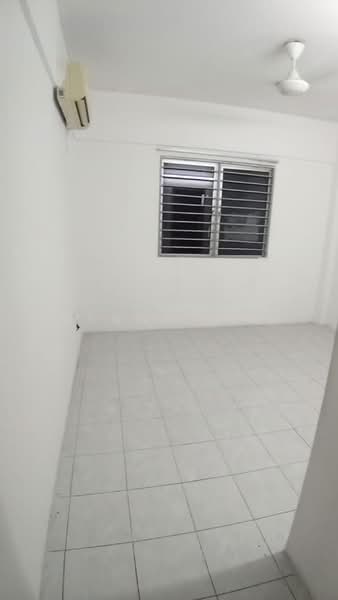 Apartment for Rent at Sri Ria Apartments - Benny Lee - PropertyGuru.com.my