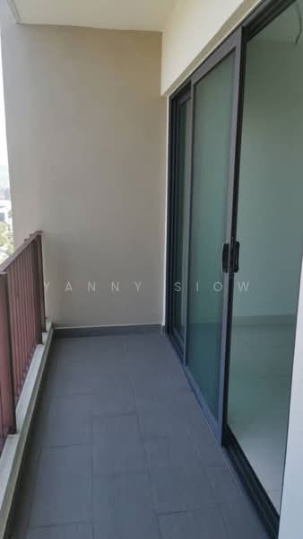 Service Residence for Sale at DEX Suites 2.0 (Tower B) @ Kiara East - Yanny Siow - Balcony - PropertyGuru.com.my