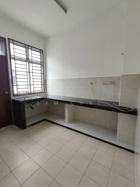Rumah Teres 2-Tingkat untuk Dijual di Bukit Indah (Iskandar Puteri (Nusajaya)) - Sam Chai - Kitchen - PropertyGuru.com.my