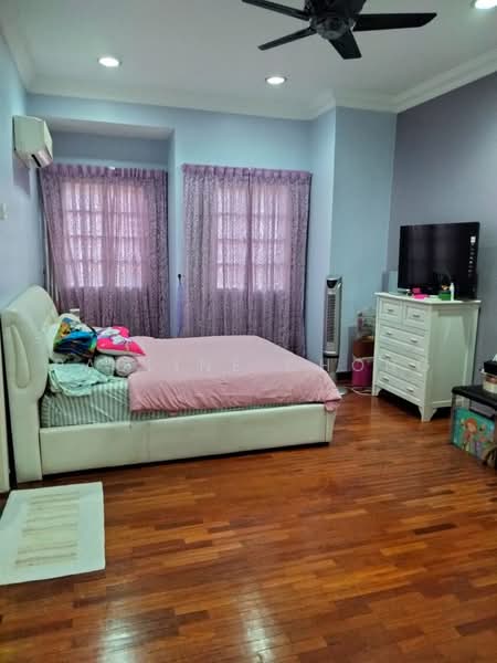 Rumah Teres untuk Dijual di Bukit Rahman Putra (Sungai Buloh) - Pauline Chong - Bedroom - PropertyGuru.com.my