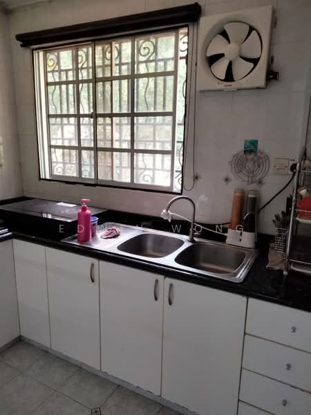 Rumah Teres untuk Dijual di Bukit Rahman Putra (Sungai Buloh) - Edwin Wong - Kitchen - PropertyGuru.com.my