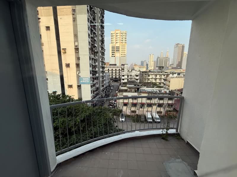 Pangsapuri untuk Disewa di Menara Putra - David Lao - Balcony - PropertyGuru.com.my