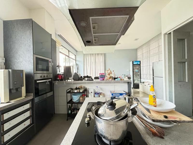 Semi-Detached House for Sale in Ampang Jaya (Ampang) - Azli Ibrahim - Kitchen - PropertyGuru.com.my