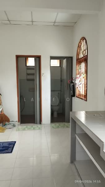 Bungalow House untuk Disewa di Gelugor (Penang) - Elaine Ooi - Bathroom - PropertyGuru.com.my