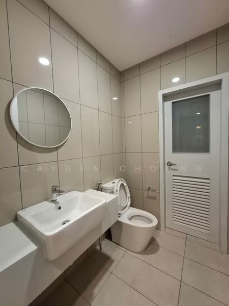 Kondominium untuk Disewa di Mezzo - Cayden Choong - Bathroom - PropertyGuru.com.my