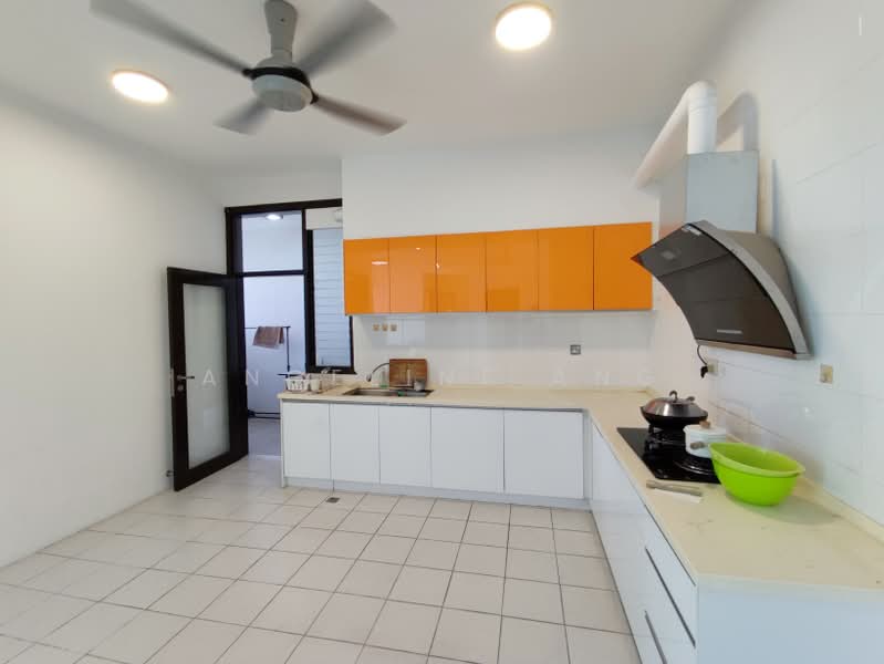 Kondominium untuk Dijual di USJ One Avenue Condo - ANGELINE ANG - Kitchen - PropertyGuru.com.my