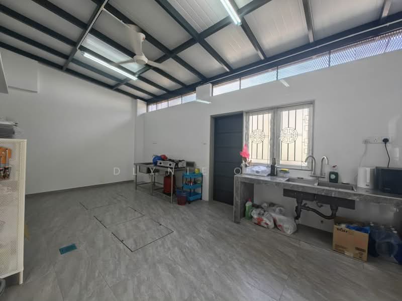 2-storey Terraced House for Sale in Taman Midah (Cheras) - Dlynie Ooi - Kitchen - PropertyGuru.com.my