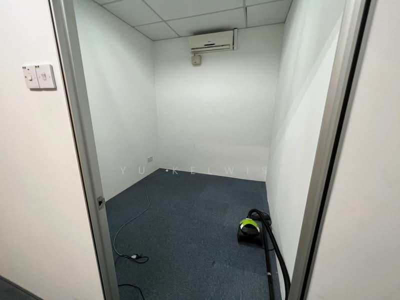 Shop / Office for Rent in Kampung Sungai Kayu Ara (Petaling Jaya) - Yu Kelwis - Interior - PropertyGuru.com.my