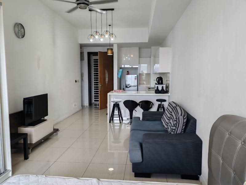 Kediaman Servis untuk Disewa di The Elements - Chloe Tan - Living Room - PropertyGuru.com.my