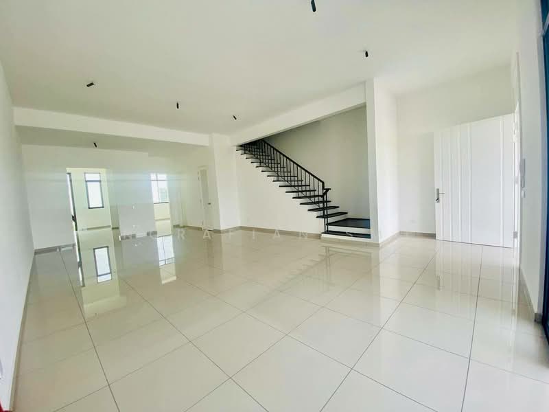 2-storey Terraced House for Sale in Eco Majestic (Semenyih) - Norafian SMH - Living Room - PropertyGuru.com.my