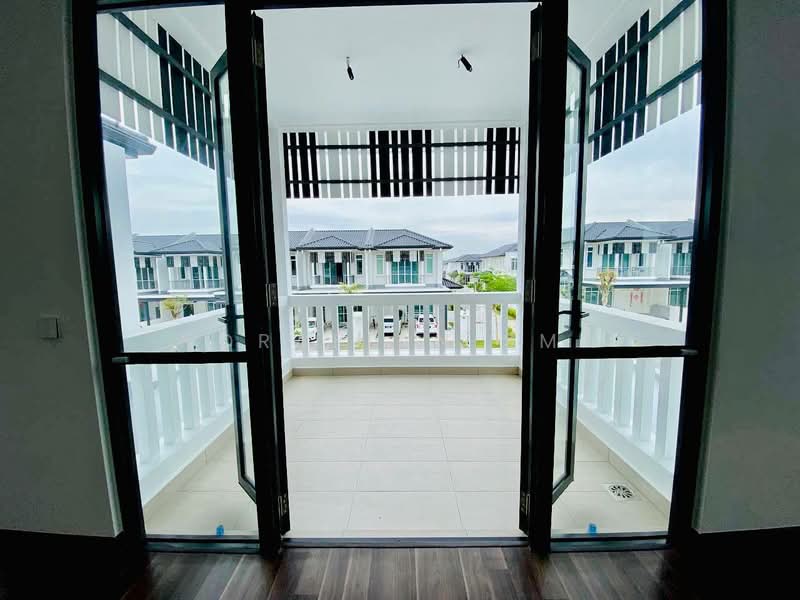 2-storey Terraced House for Sale in Eco Majestic (Semenyih) - Norafian SMH - Balcony - PropertyGuru.com.my