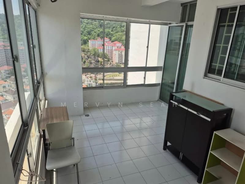 Pangsapuri untuk Dijual di University Place (Plaza Ivory) - Mervyn Seah - Balcony - PropertyGuru.com.my