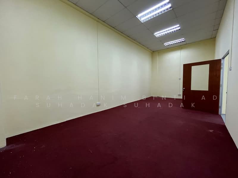 Kilang untuk Dijual di Subang Jaya (Selangor) - FARAH HANIM BINTI AD SUHADAK SUHADAK - Interior - PropertyGuru.com.my