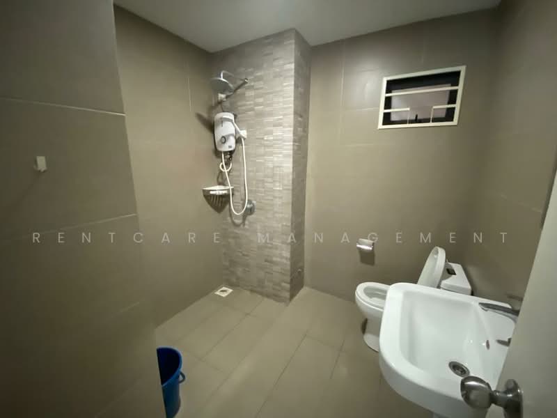 Condominium for Rent at Parkhill Residence - RentCare Management - Bathroom - PropertyGuru.com.my