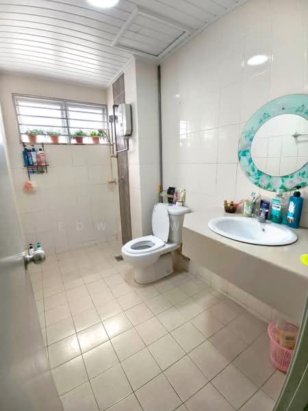 Condominium for Sale at Symphony Heights (Simfoni Heights) - Edwin Wong - Bathroom - PropertyGuru.com.my