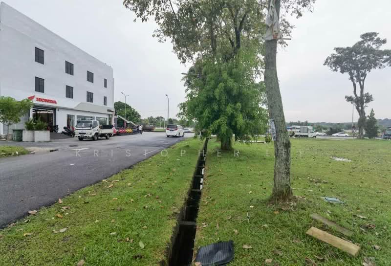 Tanah Komersial untuk Dijual di Senai (Johor) - Kristopher Lee - PropertyGuru.com.my