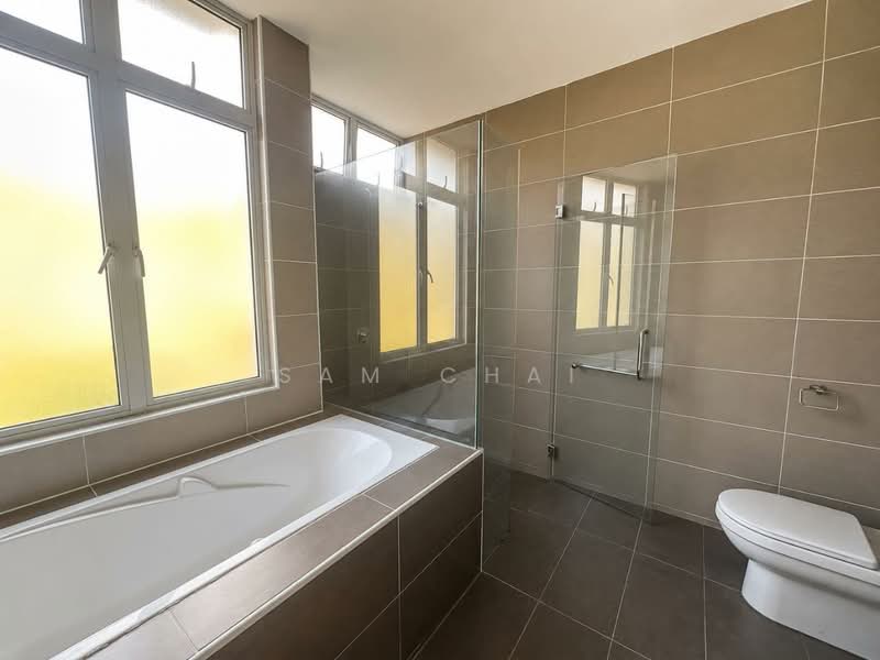 Cluster House for Sale in Iskandar Puteri (Nusajaya) (Johor) - Sam Chai - Bathroom - PropertyGuru.com.my