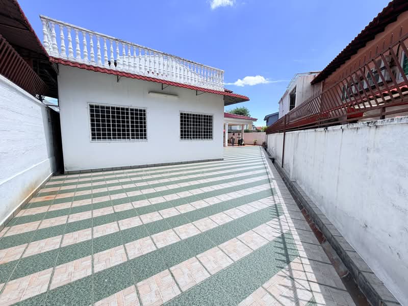 Bungalow House untuk Dijual di Kuchai Lama (Kuala Lumpur) - Amber Lai - PropertyGuru.com.my