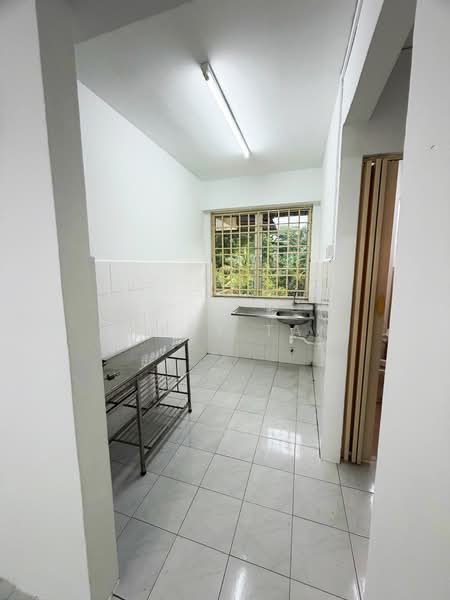 Pangsapuri untuk Disewa di Taman Erskine - Jerry Tan - Kitchen - PropertyGuru.com.my