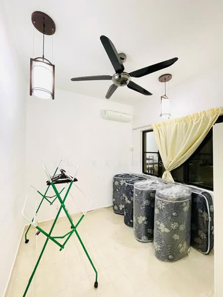 Kondominium untuk Disewa di Pelangi Utama - Yu Kelwis - Interior - PropertyGuru.com.my