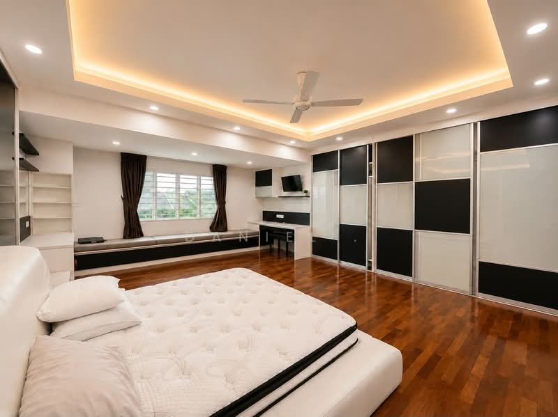 Rumah Berkembar untuk Dijual di Saujana Villa (Kajang) - DANIEL . - Bedroom - PropertyGuru.com.my