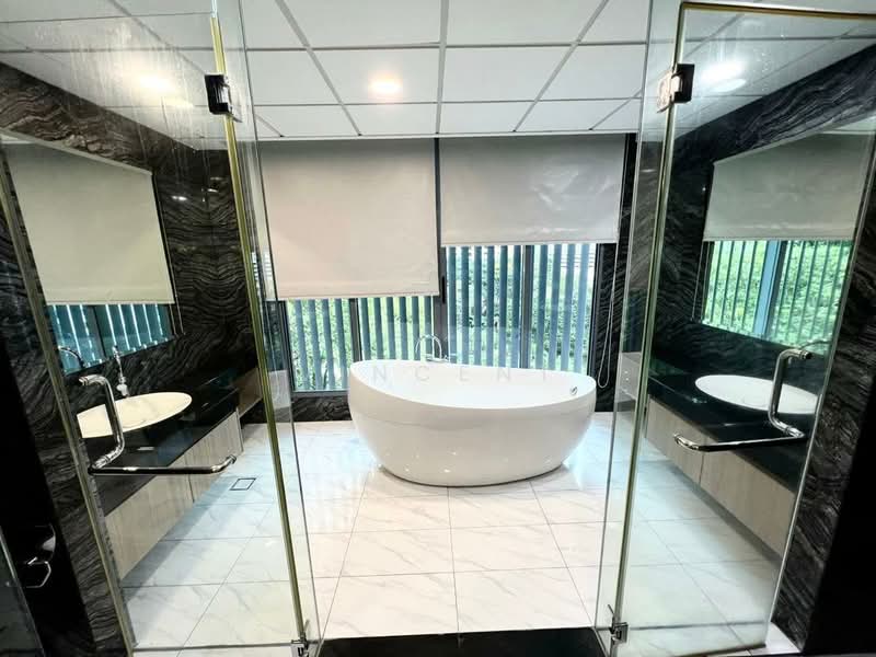 Kondominium untuk Disewa di 11 Mont Kiara @ MK11 - Vincent Lau - Bathroom - PropertyGuru.com.my