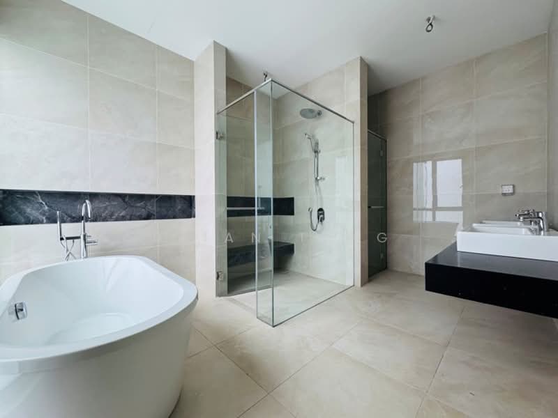 Semi-Detached House for Sale in Kota Damansara (Selangor) - Brian Tang - Bathroom - PropertyGuru.com.my