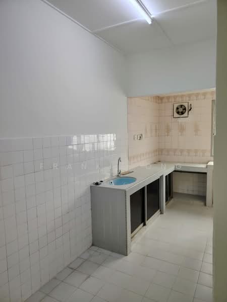 Rumah Teres 1-Tingkat untuk Disewa di Taman Cheras Perdana (Cheras) - Frankie Ong - Kitchen - PropertyGuru.com.my