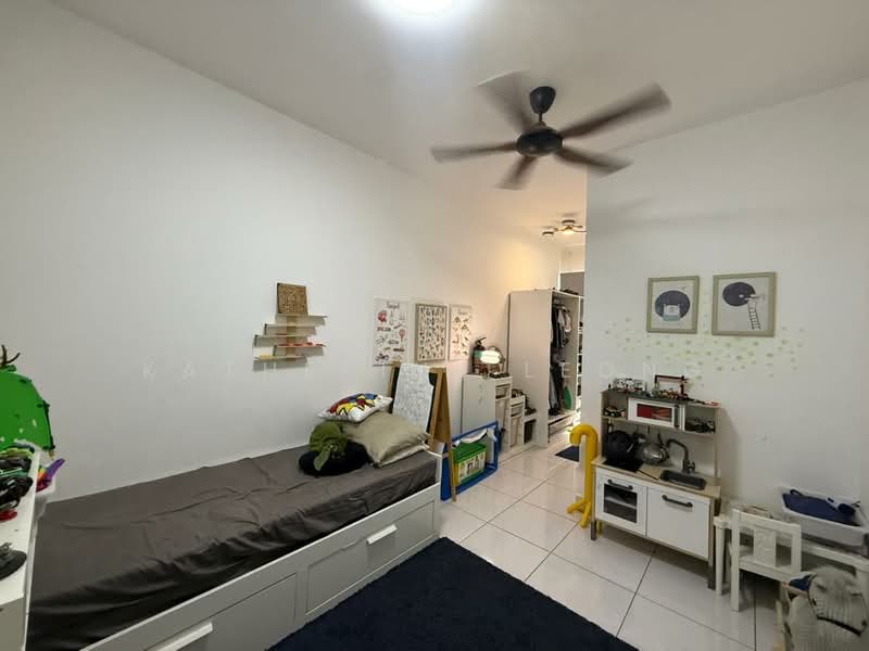 Terraced House for Rent in Rawang (Selangor) - Katherine Leong - Bedroom - PropertyGuru.com.my