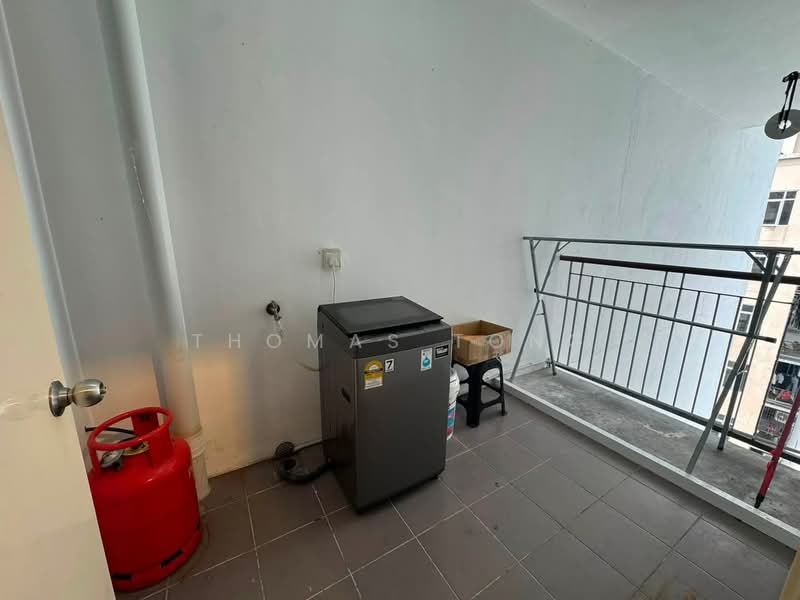Apartment for Rent at Residensi Bintawa Riverfront (PR1MA @ Bintawa Riverfront) - Thomas Tong - Balcony - PropertyGuru.com.my