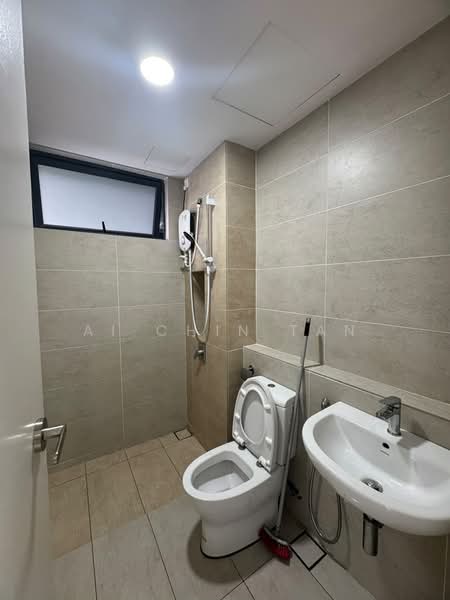 Service Residence for Rent at Setia City Residences - Ai Chin Tan - Bathroom - PropertyGuru.com.my