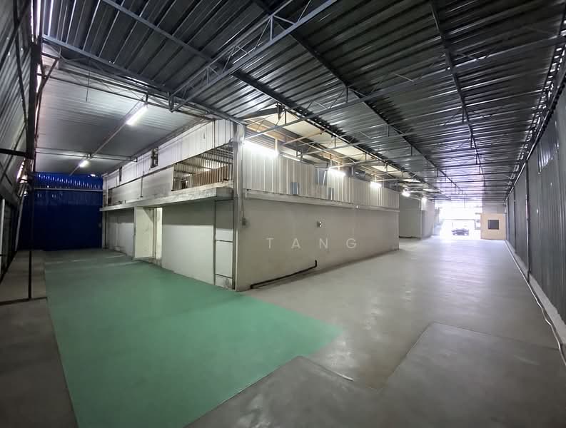 Kilang Berkembar untuk Disewa di Kawasan Perindustrian Prai (Perai) - YC Tang - Rear to Front view - PropertyGuru.com.my