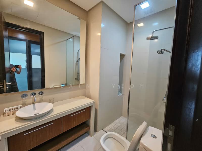 Service Residence for Rent at Straits Quay (The Suites at Waterside) - Elaine Yeoh - Bathroom - PropertyGuru.com.my