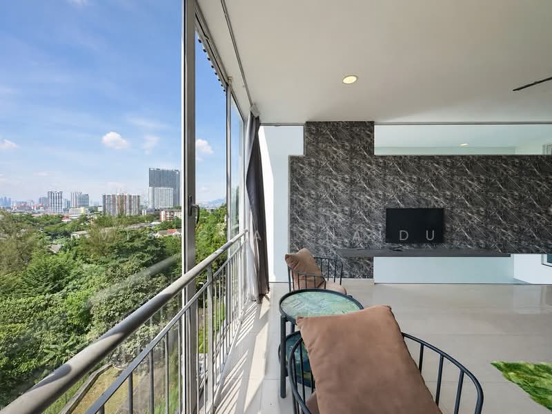Rumah Teres 4-Tingkat untuk Dijual di Selayang (Selangor) - Visaghan Naidu - Balcony - PropertyGuru.com.my