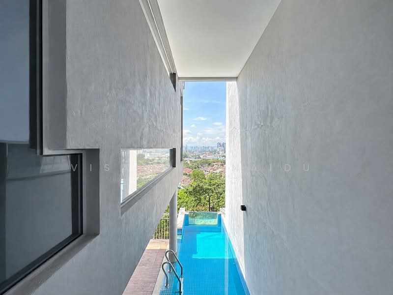 Rumah Teres 4-Tingkat untuk Dijual di Selayang (Selangor) - Visaghan Naidu - View - PropertyGuru.com.my