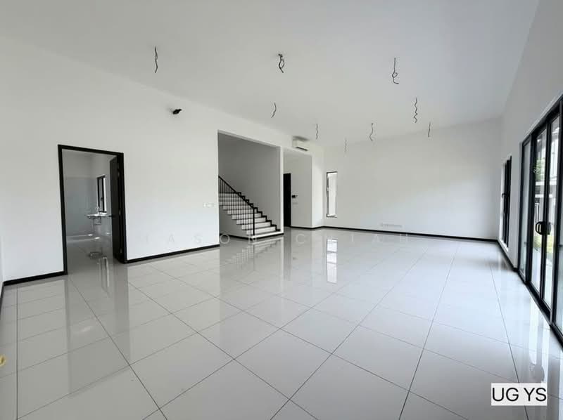Semi-Detached House for Sale in Telok Panglima Garang (Selangor) - Mason Chiah - Living Room - PropertyGuru.com.my
