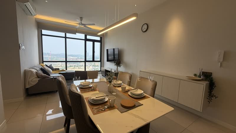 Servis Apartment untuk Disewa di The Park 2 - Miko Lew - Living Room - PropertyGuru.com.my