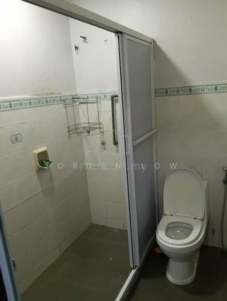 Kondominium untuk Dijual di Desa Gembira - Jordan Low - Bathroom - PropertyGuru.com.my