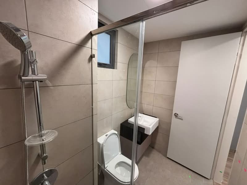 Service Residence for Rent at Serviced Residence @ Sunway D'hill Residences - JH Tee - Bathroom - PropertyGuru.com.my