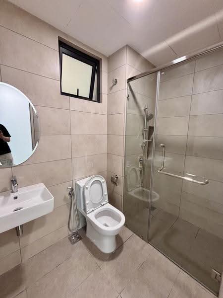 Service Residence for Rent at Serviced Residence @ Sunway D'hill Residences - JH Tee - Bathroom - PropertyGuru.com.my