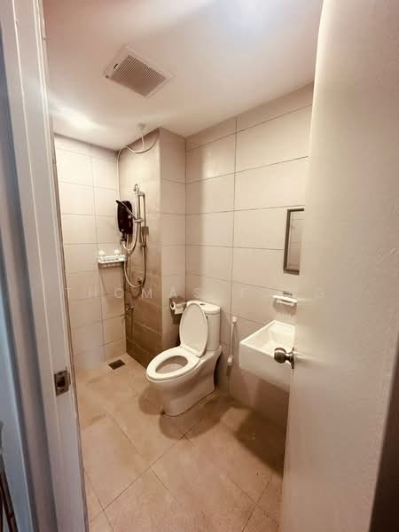Condominium for Rent at Ixora Court - Thomas Tong - Bathroom - PropertyGuru.com.my