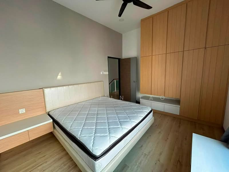 Cluster House for Rent in Austin Heights (Tebrau) - Foo Jun Tao - Bedroom - PropertyGuru.com.my