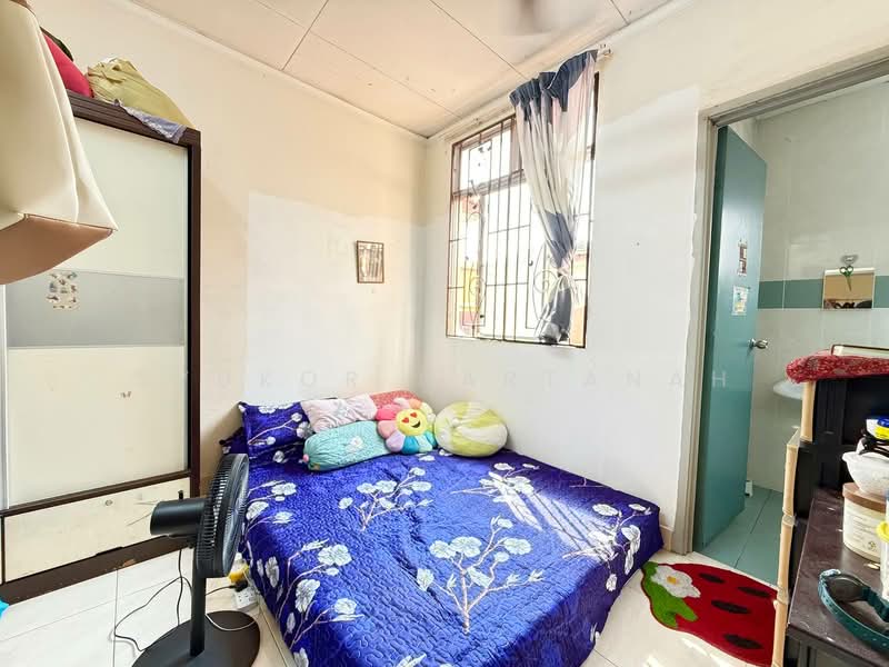 2-storey Terraced House for Sale in Shah Alam (Selangor) - Syukor Hartanah - Bedroom - PropertyGuru.com.my