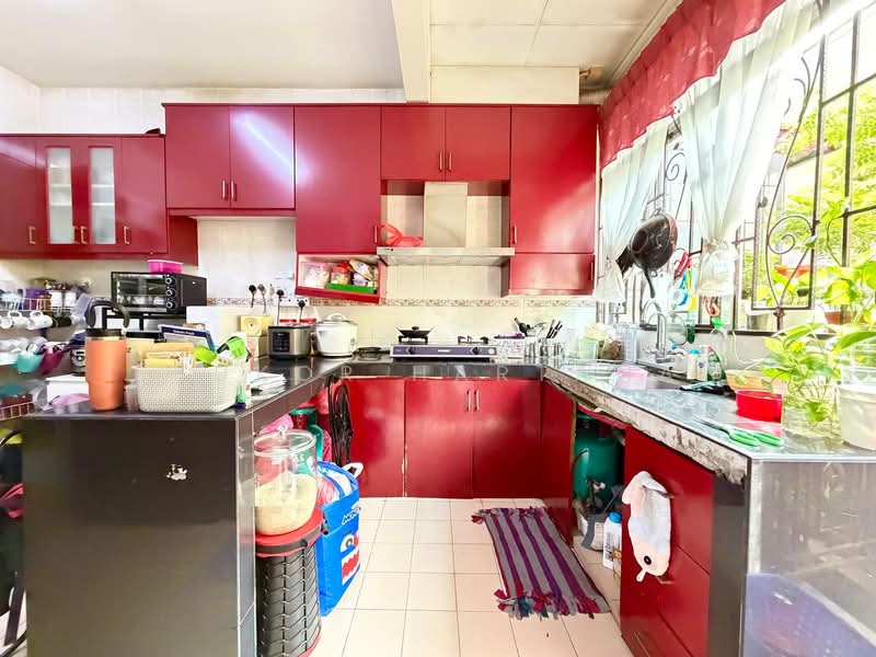 2-storey Terraced House for Sale in Shah Alam (Selangor) - Syukor Hartanah - Kitchen - PropertyGuru.com.my