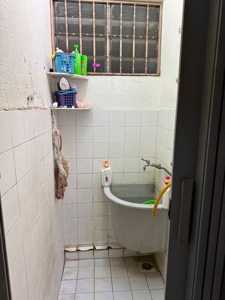Rumah Flat untuk Dijual di Taman Bendera - Kaze Kang - PropertyGuru.com.my