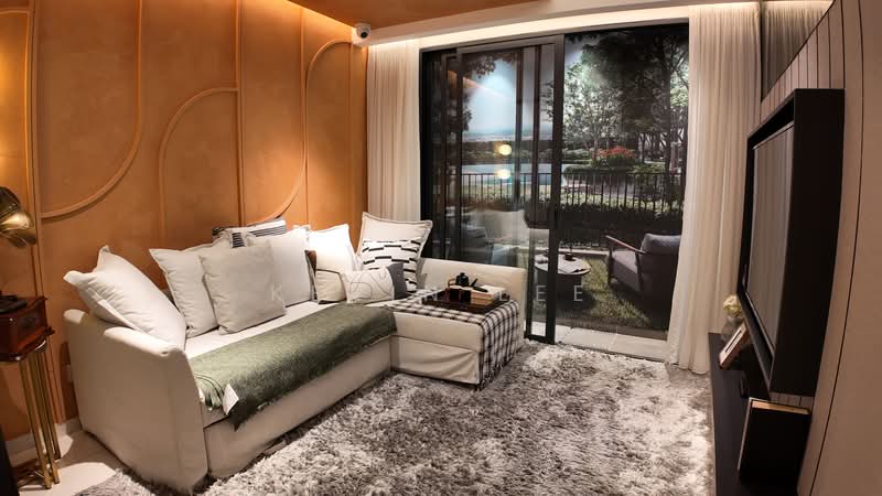 Kediaman Servis untuk Dijual di M Terra - KEVIN LEE - Living Room - PropertyGuru.com.my