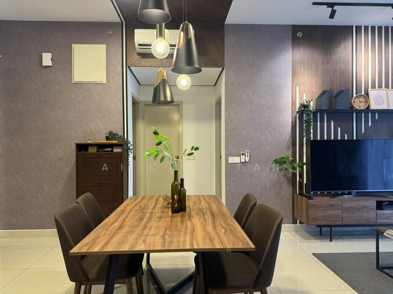 Service Residence for Rent at Setia City Residences - Ai Chin Tan - Dining Room - PropertyGuru.com.my