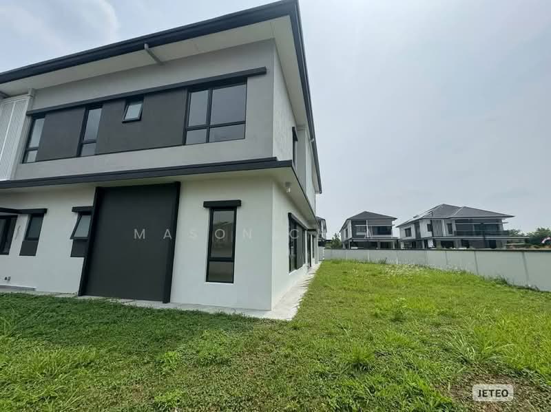 Rumah Berkembar untuk Dijual di Telok Panglima Garang (Selangor) - Mason Chiah - Exterior - PropertyGuru.com.my