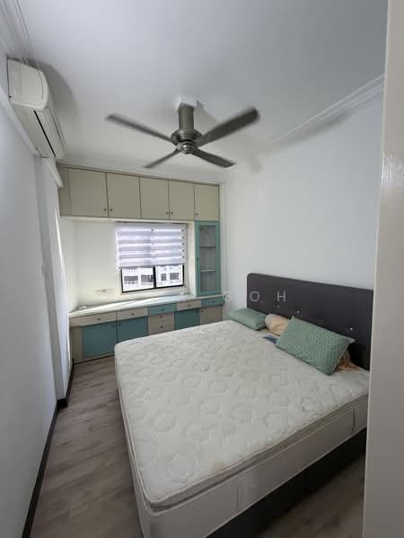 Pangsapuri untuk Disewa di Desa Permai Indah Apartment - Rick Goh - Bedroom - PropertyGuru.com.my